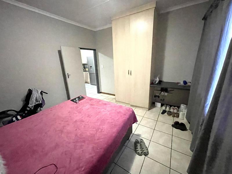 To Let 2 Bedroom Property for Rent in Bult West North West